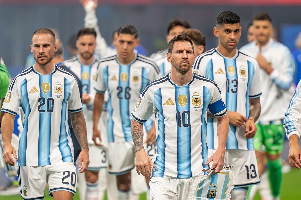 Argentina Beats England 2-1 to Set Up World Cup Final Against Spain